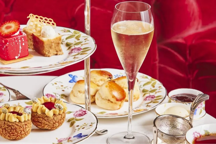 Afternoon tea at the Rose Lounge