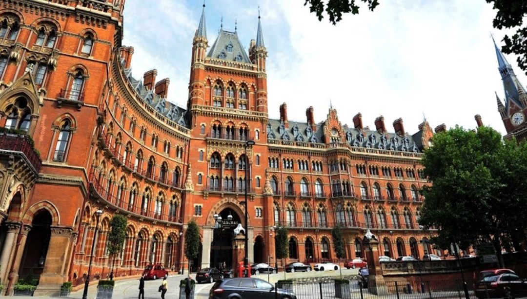 Архитектурный тур на Кингс-Кросс по отелю Renaissance St Pancras