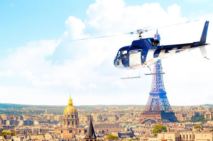 helicopter flying tour in Paris