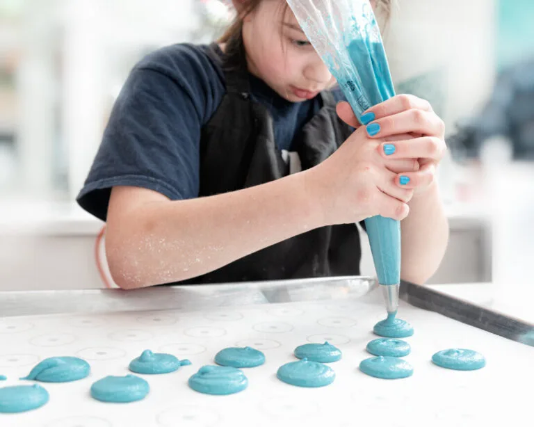 Family Macaron Masterclass in Paris