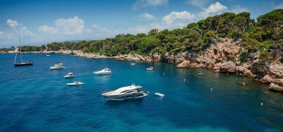 Luxury Yacht Tour: Cannes and Islands