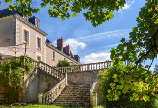 Chenonceau Castle, French Etiquette
