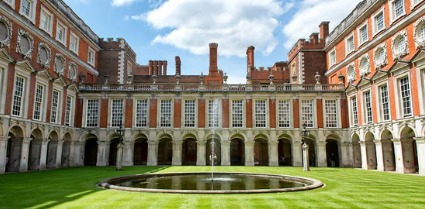 Private Out of Hours Tour of Hampton Court Palace, Family adventure in London