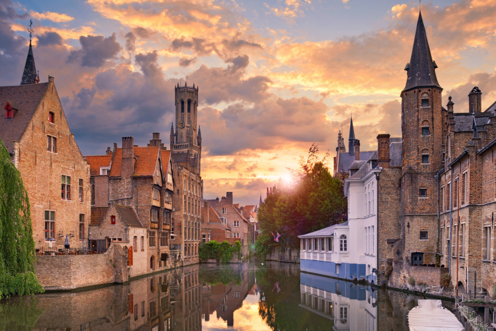 Discover Bruges: Private Tour of Gothic Splendor