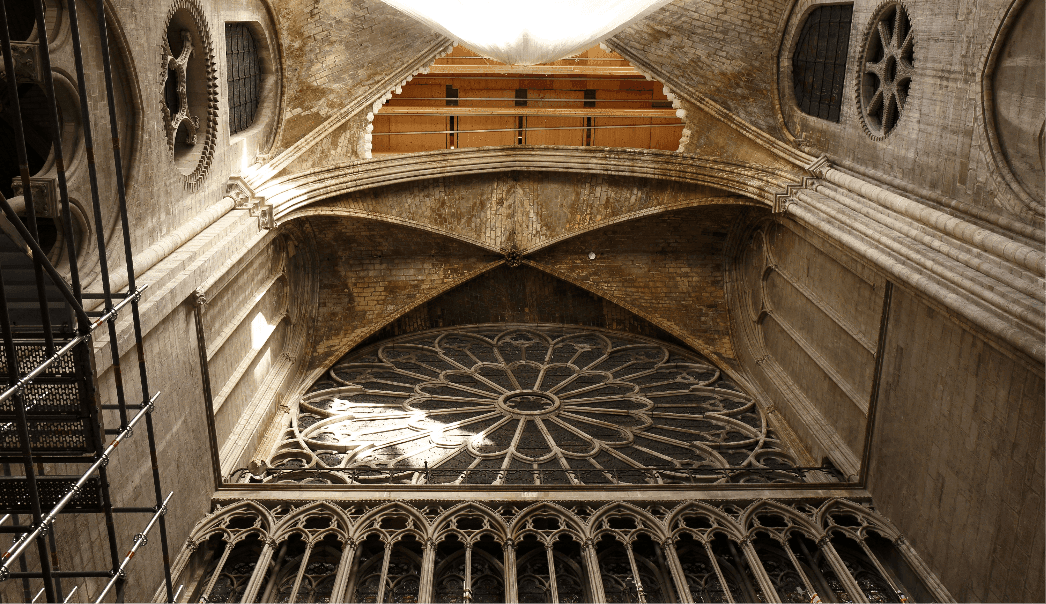 Medieval Paris Walking Tour with Notre Dame and Saint Chapelle