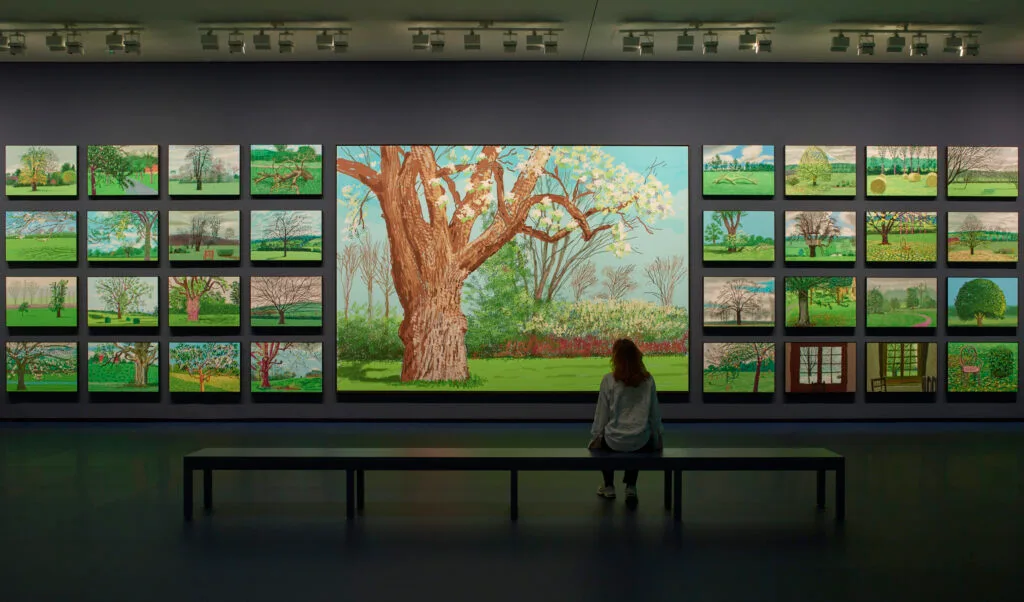 Installation views "David Hockney 25", Foundation Louis Vuitton