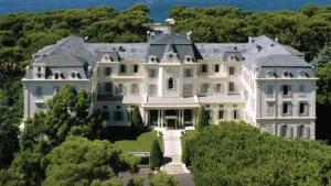 Отель дю Кап-Эден-Рок