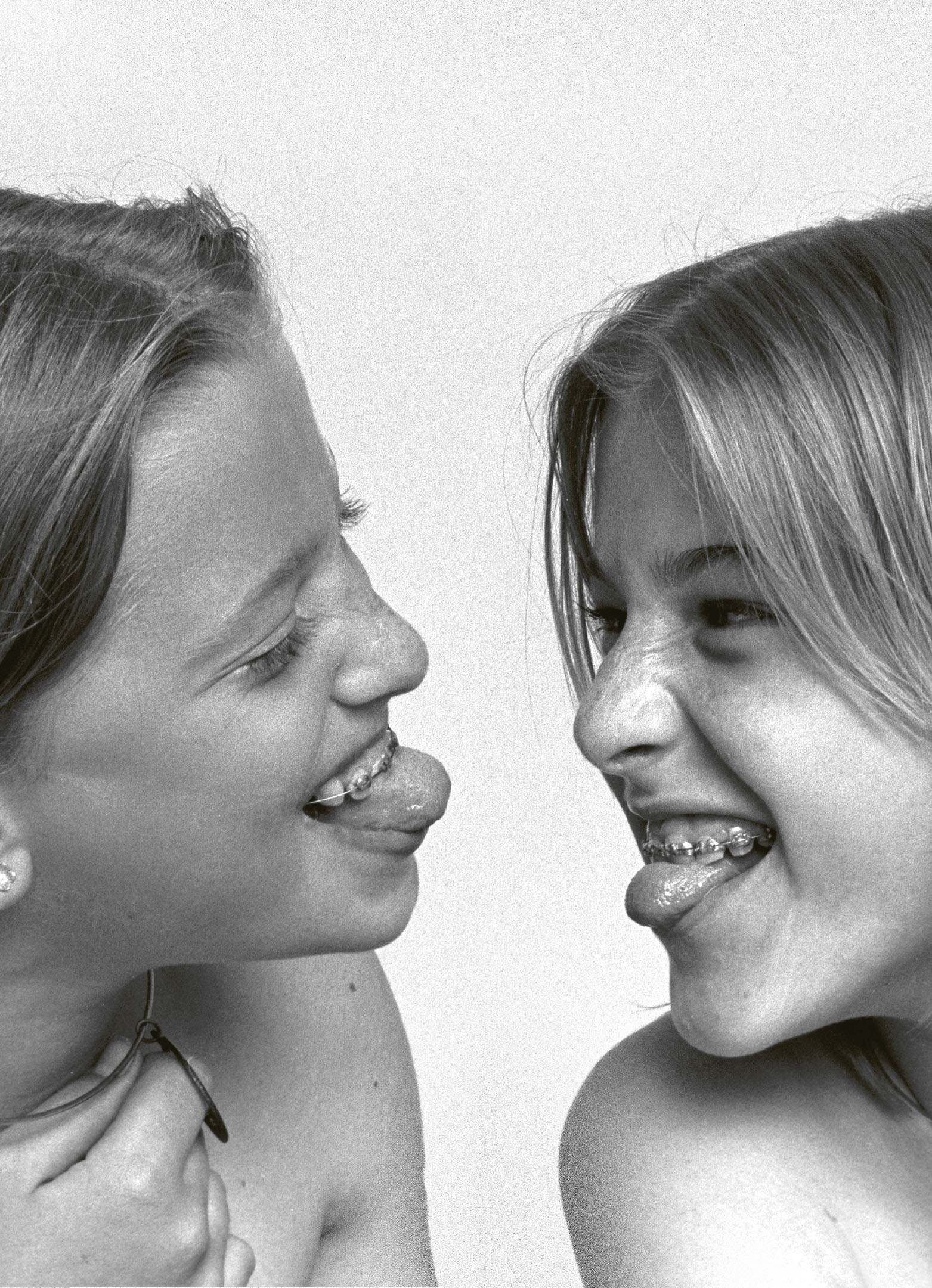 Girls: Adolescence, Fashion, Rebellion – Grand Palais