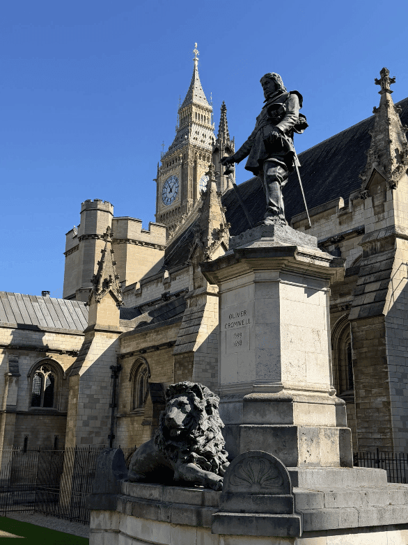The Houses of Parliament private Guided tour
