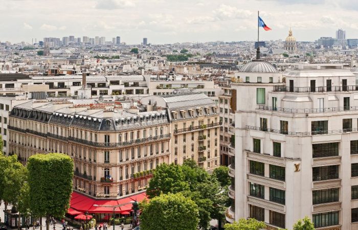 Hotel Barriere Le Fouquet’s Paris Facade