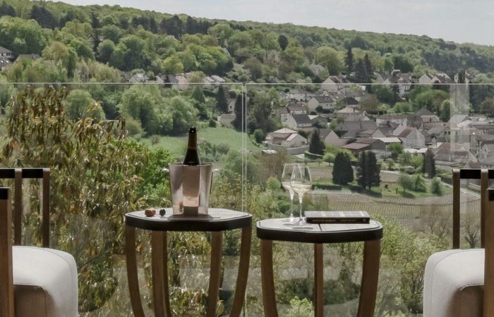 https___blogs-images.forbes.com_lauriewerner_files_2018_07_terrasse-vue-et-champagne-portrait-2-1-1200x859-1